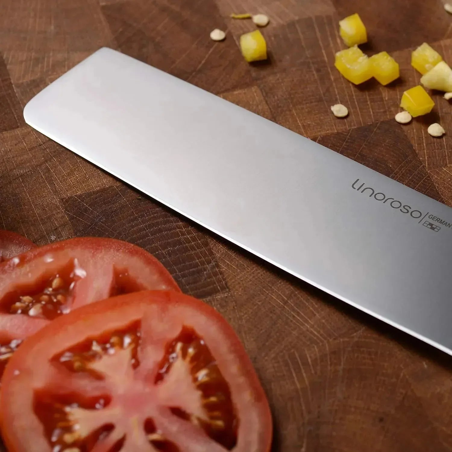 linoroso Paring Knife 3.5 inch Small Kitchen Knife with Elegant Gift Box, Sharp Forged German Carbon Stainless Steel Fruit Knife, Full Tang, Ergonomic Handle-Classic Series - Linoroso