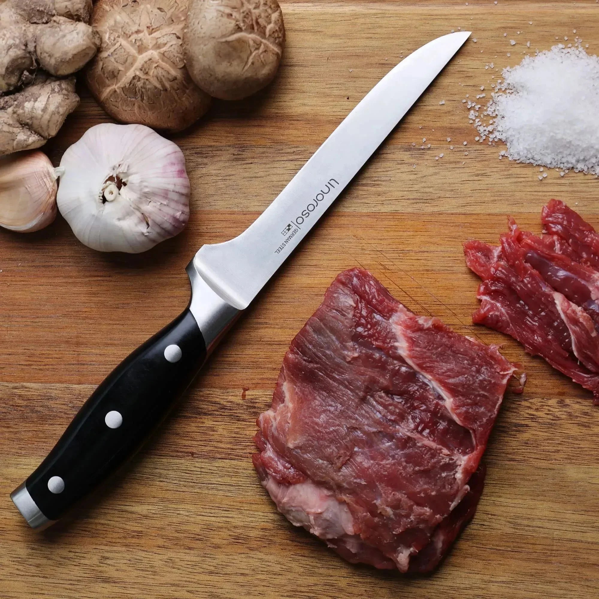 linoroso Paring Knife 3.5 inch Small Kitchen Knife with Elegant Gift Box, Sharp Forged German Carbon Stainless Steel Fruit Knife, Full Tang, Ergonomic Handle-Classic Series - Linoroso