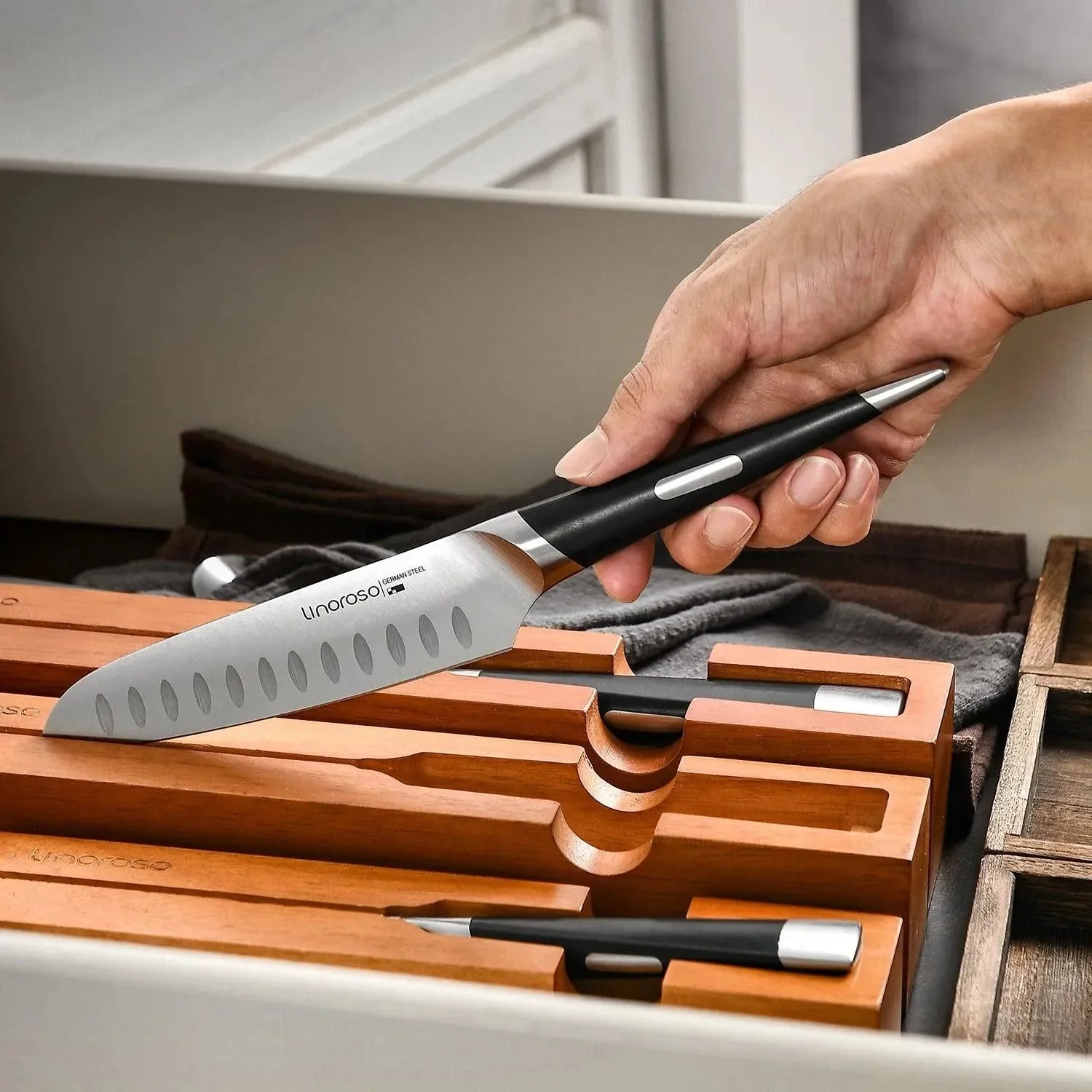 Linoroso 6 inch Santoku Knife - MAKO Series - Linoroso